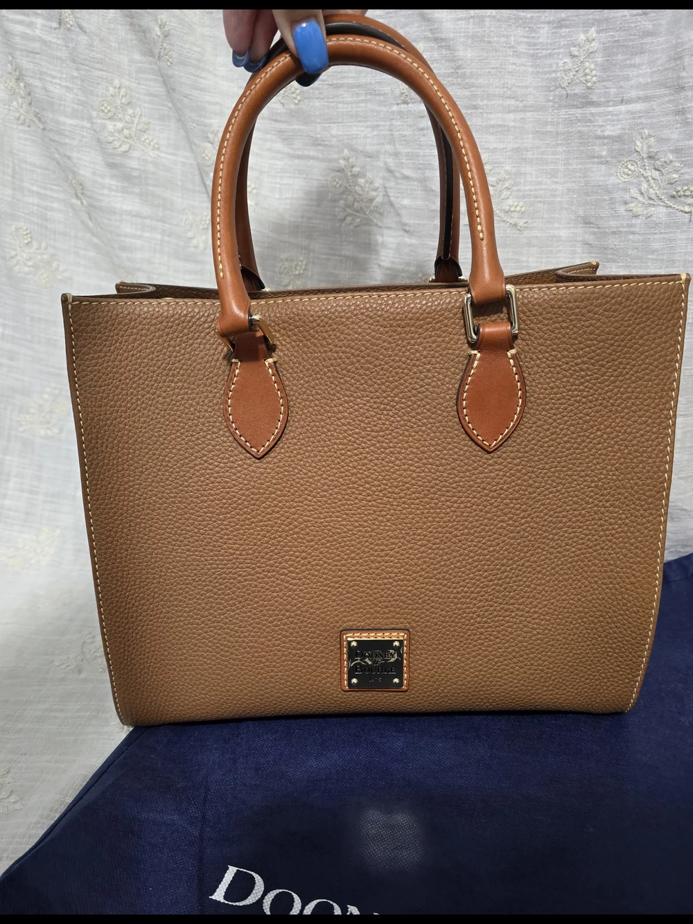 Dooney&Bourke Pebble Grain Leather